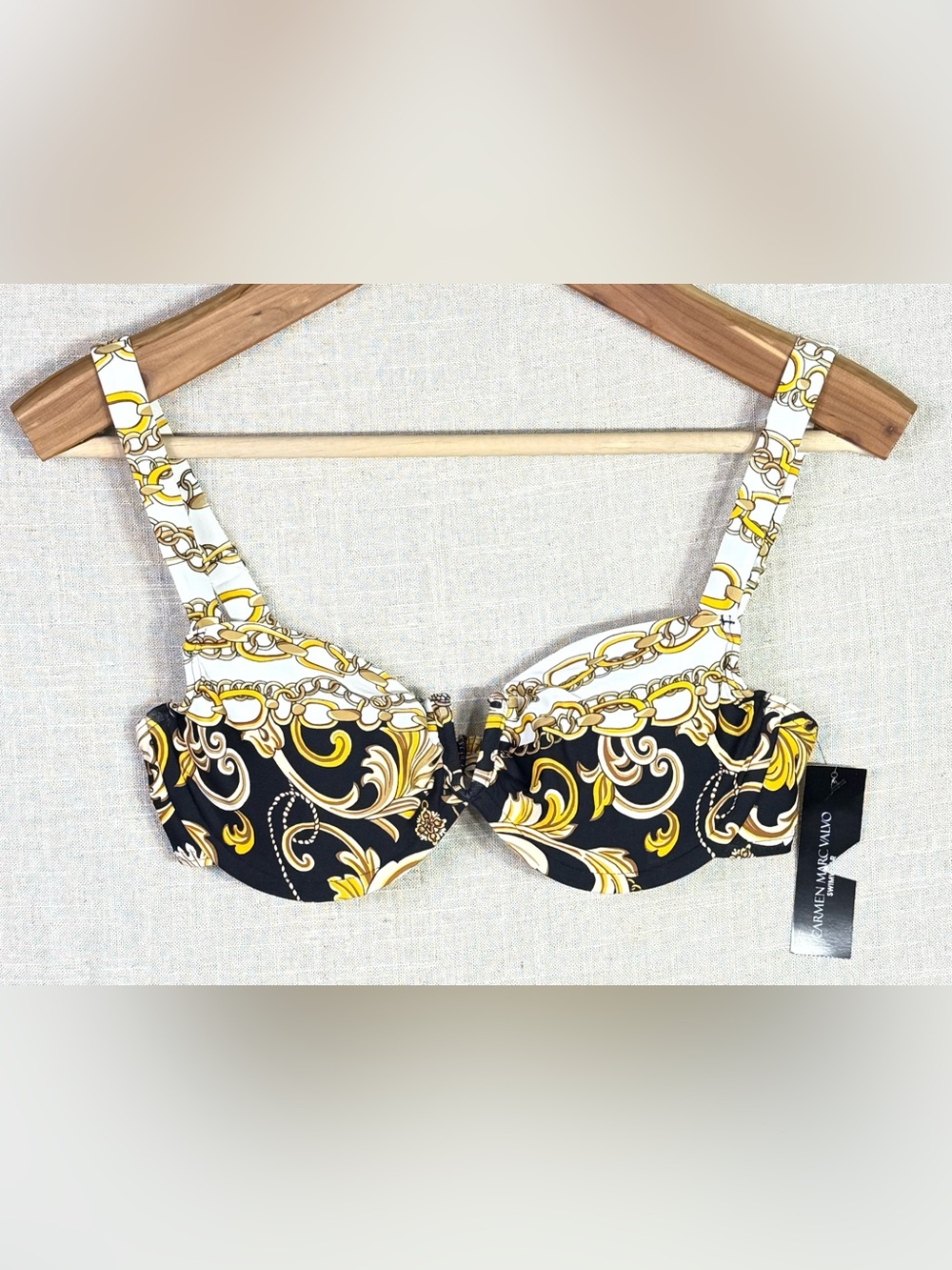 NWT Carmen Marc Valvo Baroque Chain Print Underwire Bikini Top Size Small
